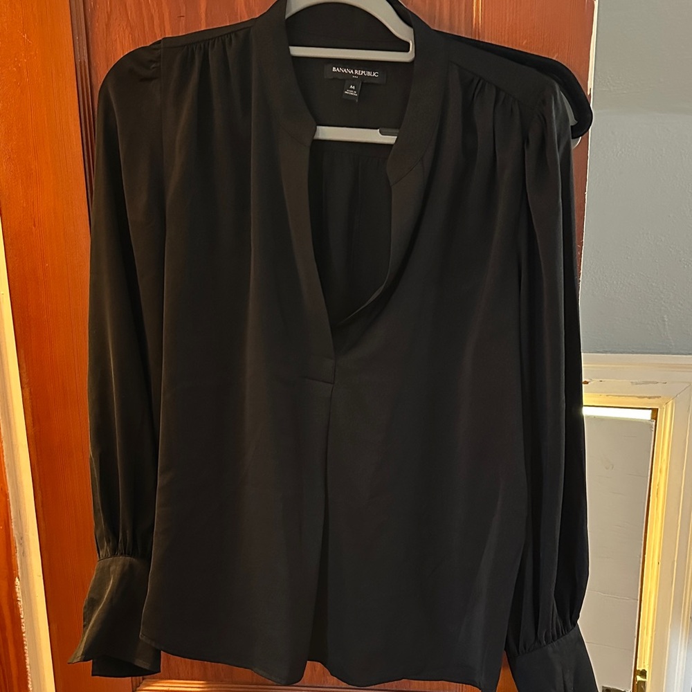 Banana Republic Elegant Black Blouse